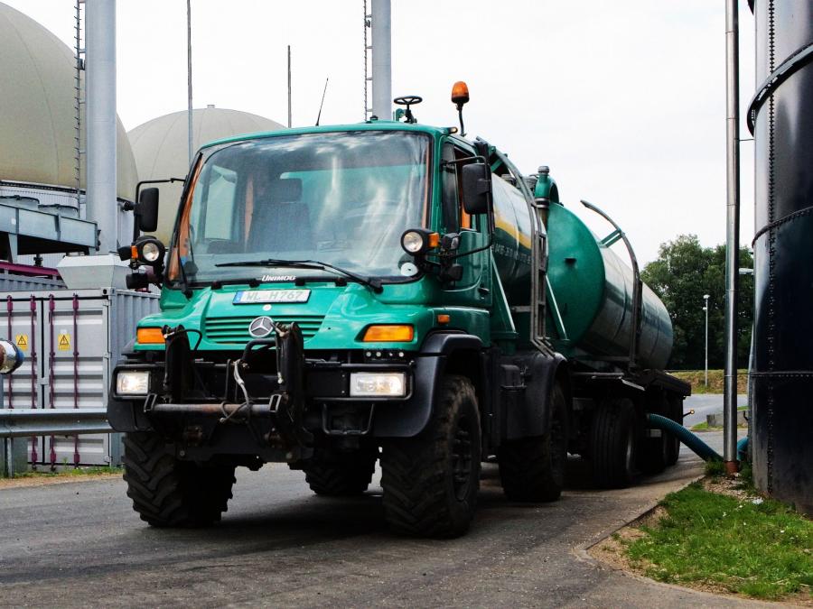  Mercedes-Benz Unimog U500 2000 года  (фото 12 из 13)